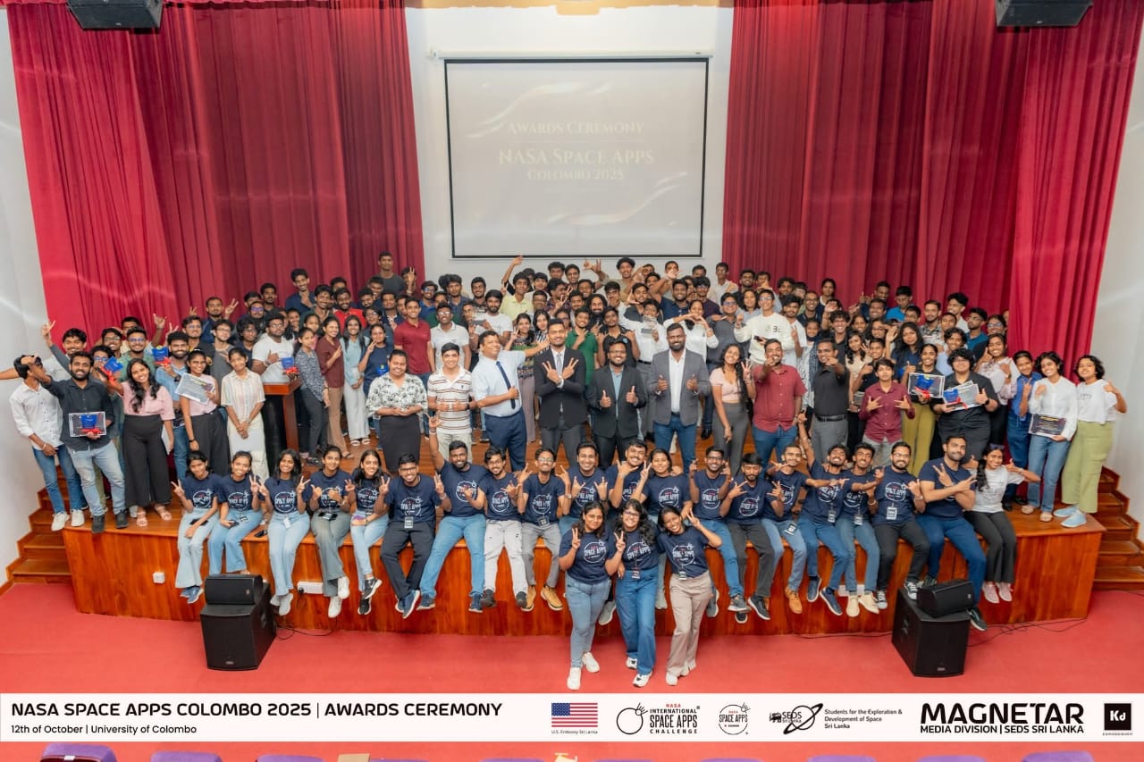 Award Ceremony - Nasa Space Apps Challenge photo 5